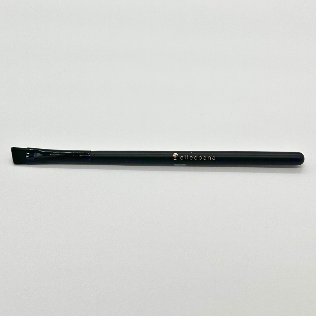 Elleebrush - Angle Tip
